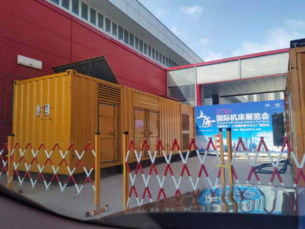 白朗发电车出租-发电机无电压或电压太低怎么办？